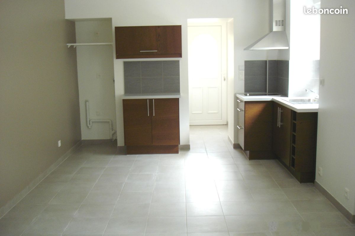 Appartement a louer etampes - 1 pièce(s) - 27 m2 - Surfyn