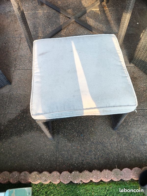 Table extérieur (image 3)