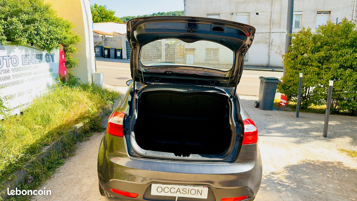 PAYEZ EN 3, 4 OU 10 FOIS * KIA RIO III 1.4 CRDI 90ch ACTIVE 5 PORTES * GARANTIE 6 MOIS (image 5)