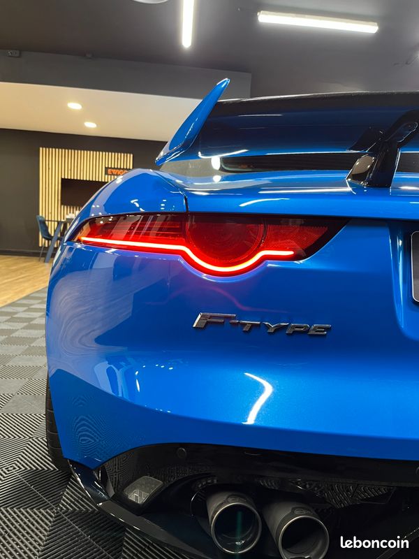Jaguar f-type svr 5.0 v8 cabriolet / freins carbone ceramique / entretien jaguar / malus payé (image 24)