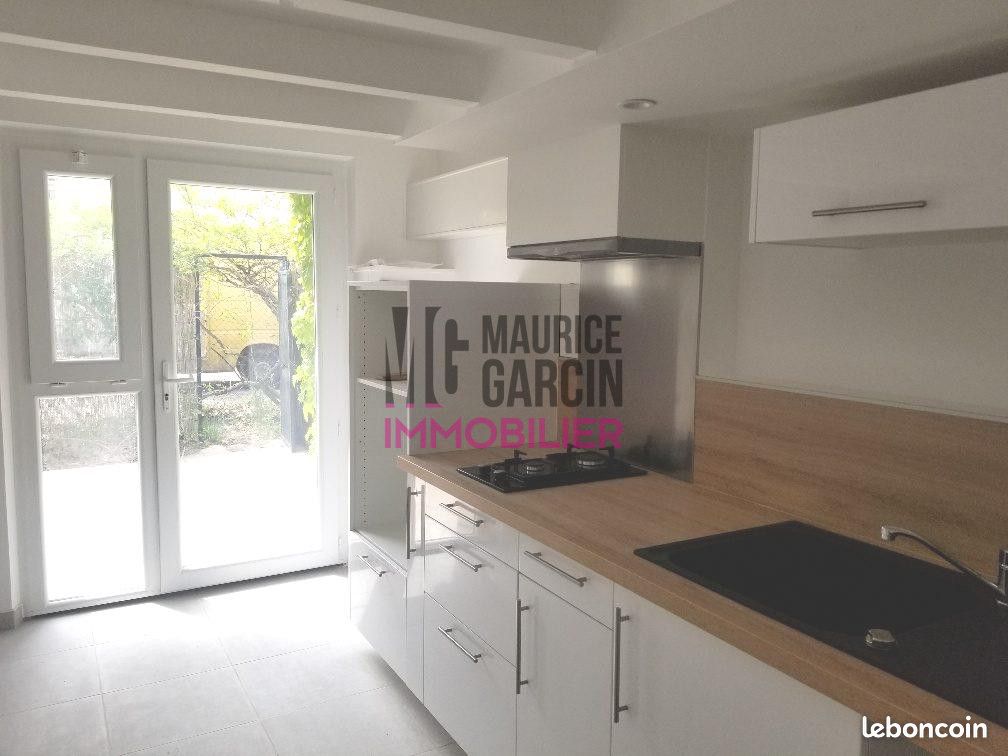 Appartement 2 pièces 27 m² · à Avignon · 27 m² · 576 €