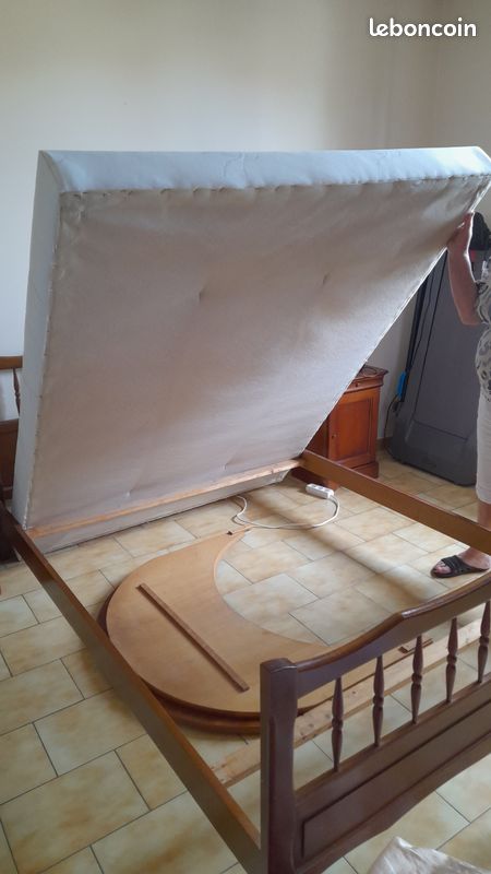 Lit 140X190 + matelas + sommier (image 3)
