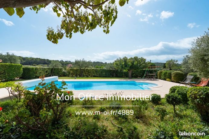 Villa 8 pièces 201 m²