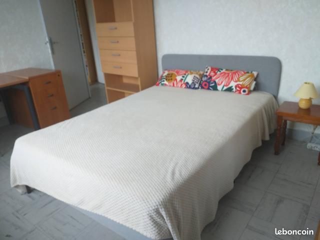 Parking 3 pièces 37 m² · à Lille · 37 m² · 580 €
