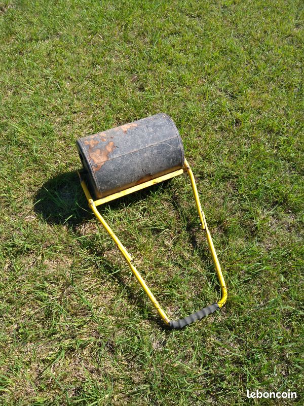 Rouleau a gazon Services de jardinerie & bricolage