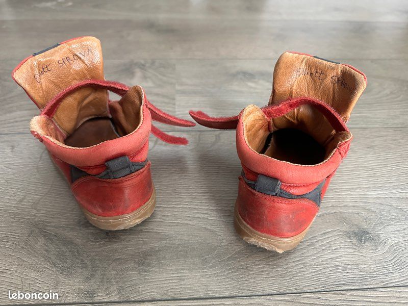 Chaussures montantes scratchs Norvik cuir rouge – 27 (image 11)