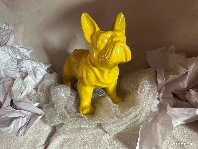 Statue bouledogue Français en résine doré 50 cm - FR