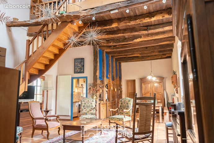 Maison 17 pièces 407 m²