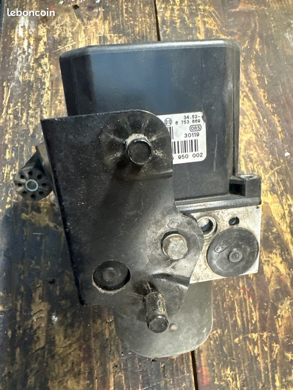 Bloc ABS BOSCH (image 1)