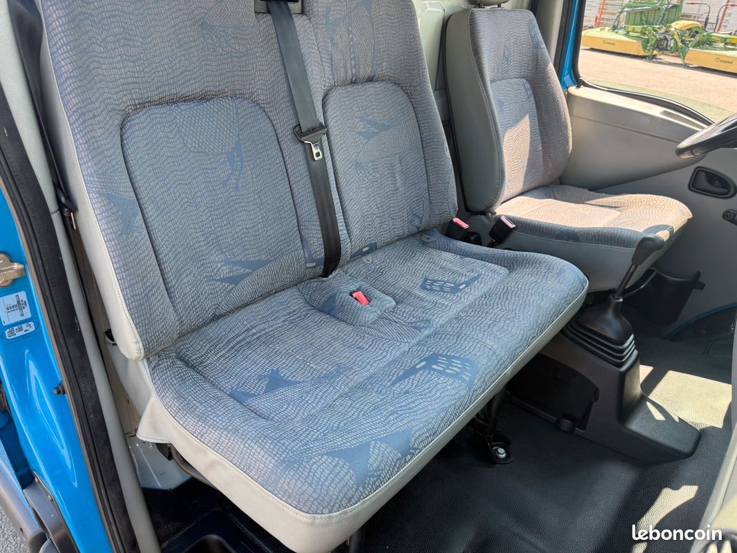 Renault master 2.2 dci 90 cv (image 9)