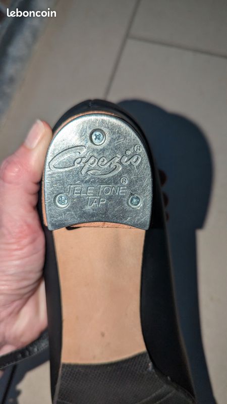 Paire de claquettes (image 4)
