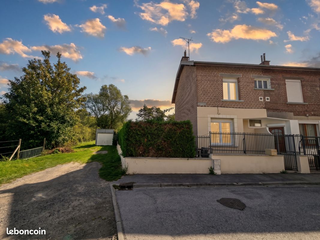 Maison 4 pièces 107 m² · à Rousies · 107 m² · 169 000 €