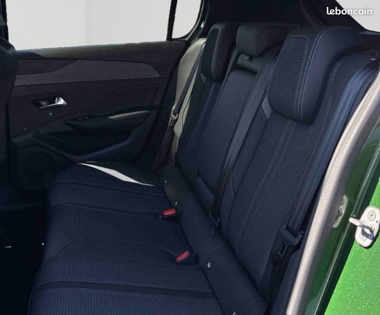 Peugeot 308 PureTech 130ch S&S BVM6 - Allure (image 8)