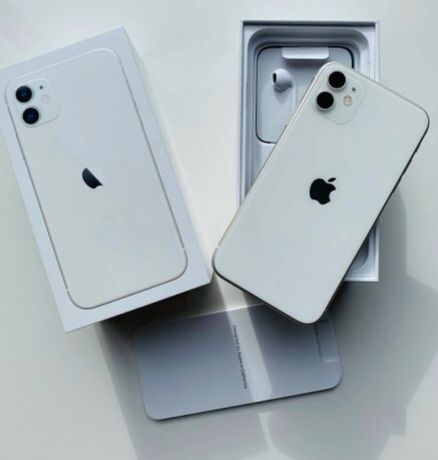 Apple iPhone 11 Argent / Silver d'occasion - Annonces smartphone