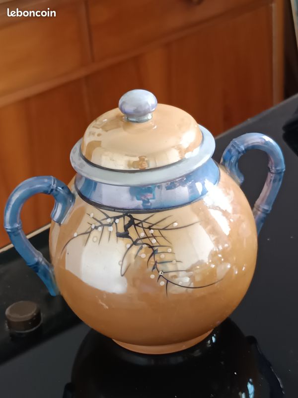 7 tasses et sucrier porcelaine japonaise Décor délicat d’oiseaux exotiques sur branches fleuries, (image 5)