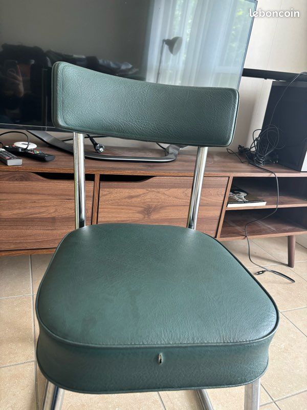 Chaise rétro (image 5)