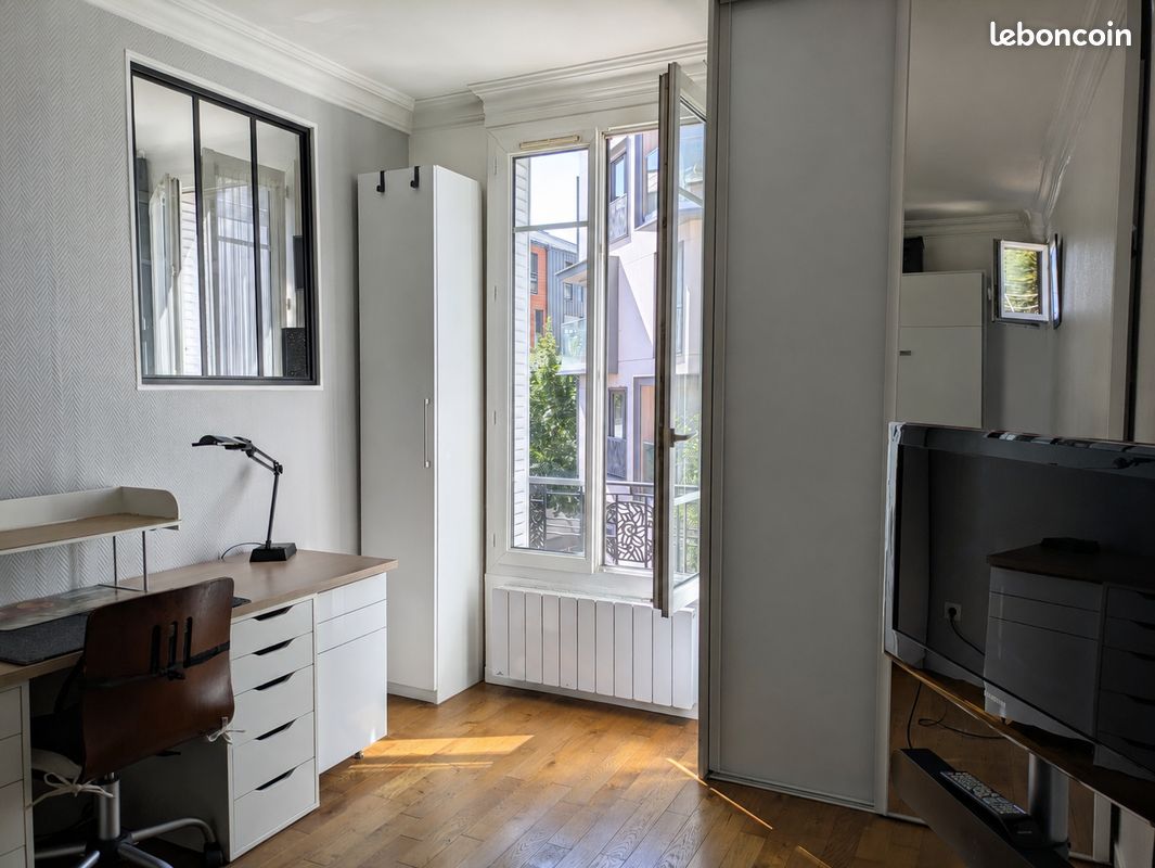 Appartement 1 pièce 25 m² · à Issy-les-Moulineaux · 25 m² · 1 030 €/mois