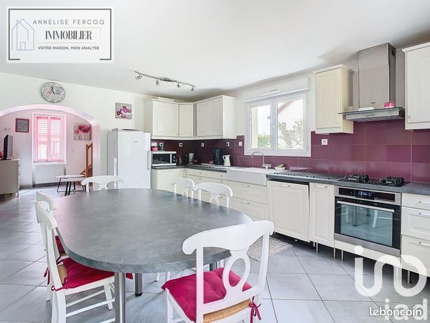 Maison 8 pièces 135 m²