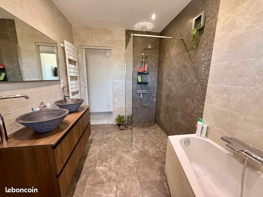 Maison 4 pièces 103 m² · à Montélimar · 103 m² · 285 000 €