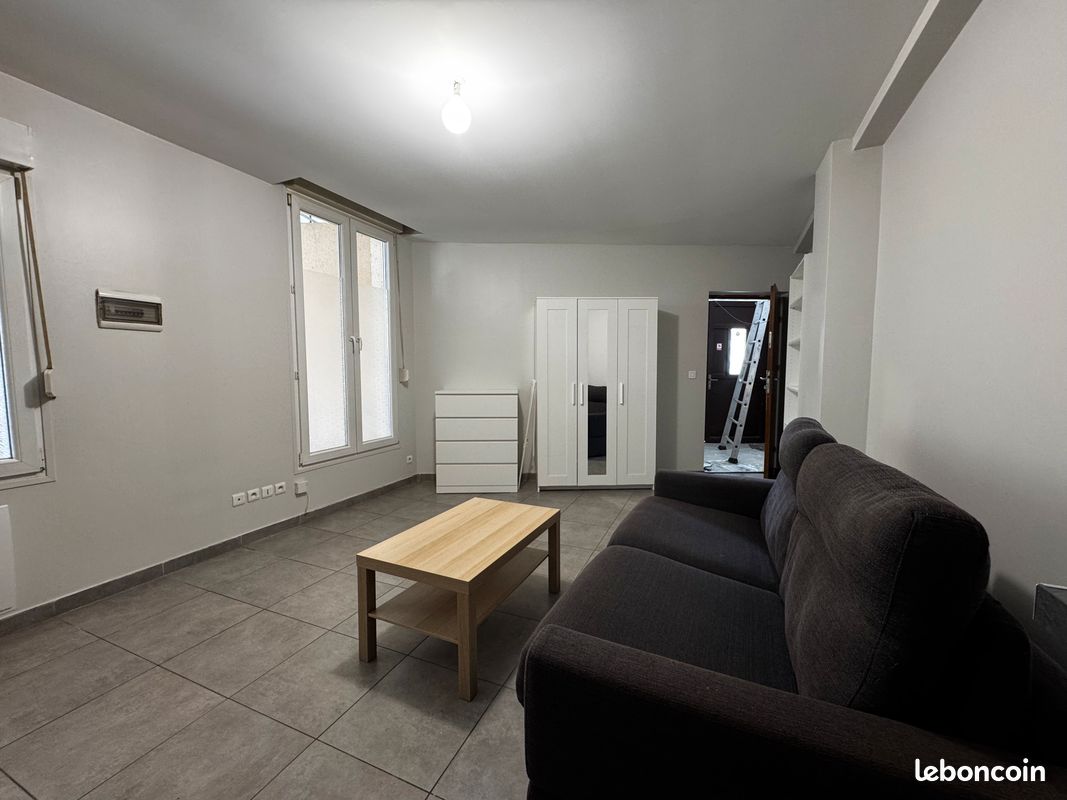 Studio 23m2 (image 1)