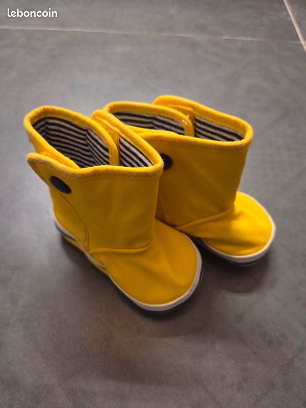 Chaussons/bottes de pluie Petit Bateau taille 19-20 Chaussures
