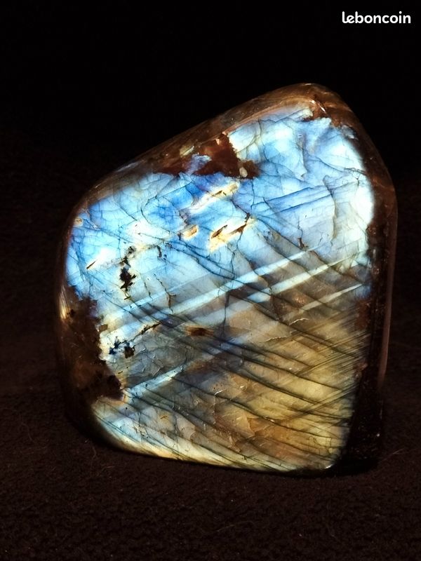 Labradorite (image 2)