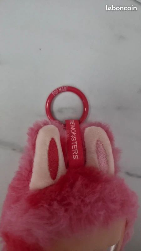 Labubu big into energy authentique Pop Mart peluche porte-clés rouge Love the monsters neuf (image 13)