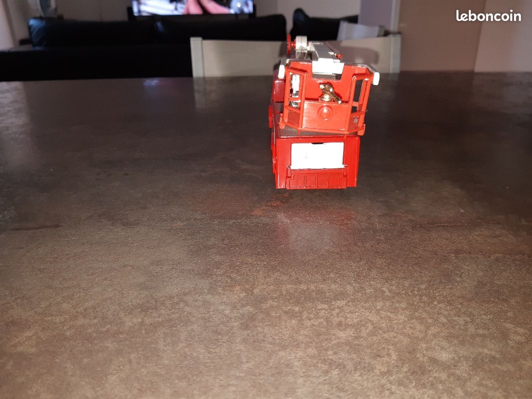 Matchbox (image 5)