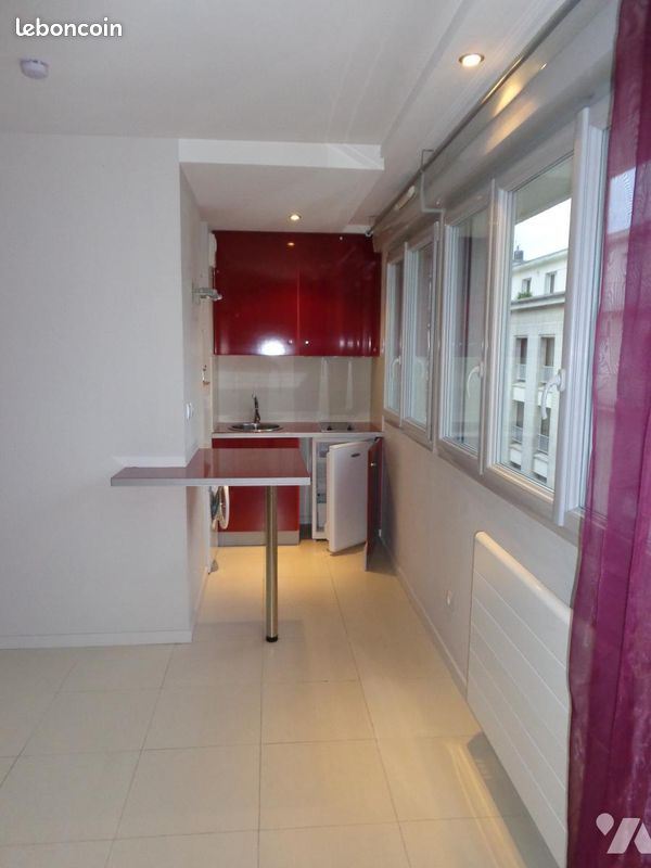Appartement 1 pièce 28 m² · à Nantes · 28 m² · 547 €