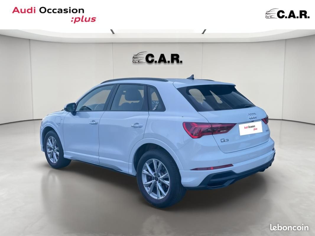 Audi Q3 45 TFSIe 245 ch S tronic 6 S line (image 3)
