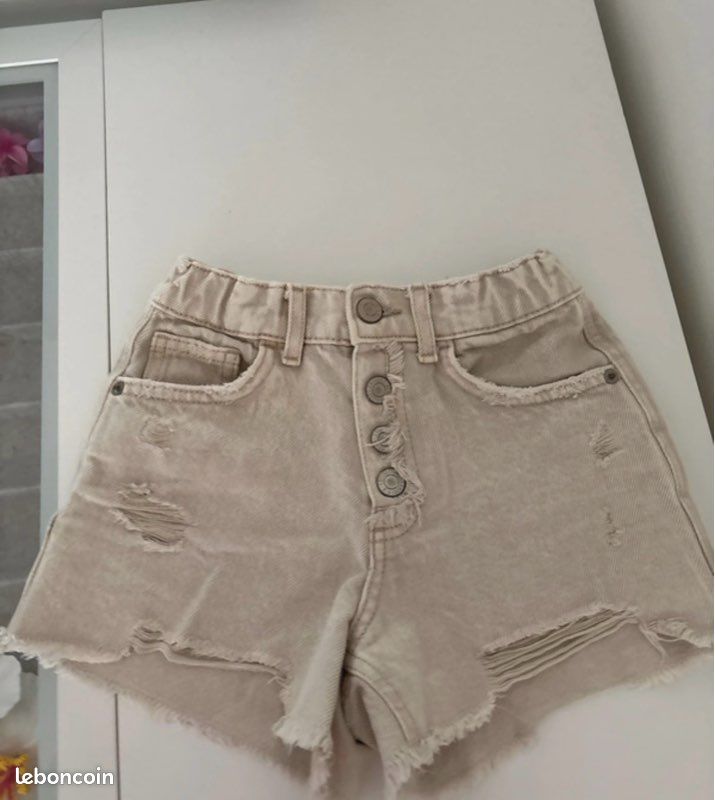 Short Zara taille 8 ans (image 1)