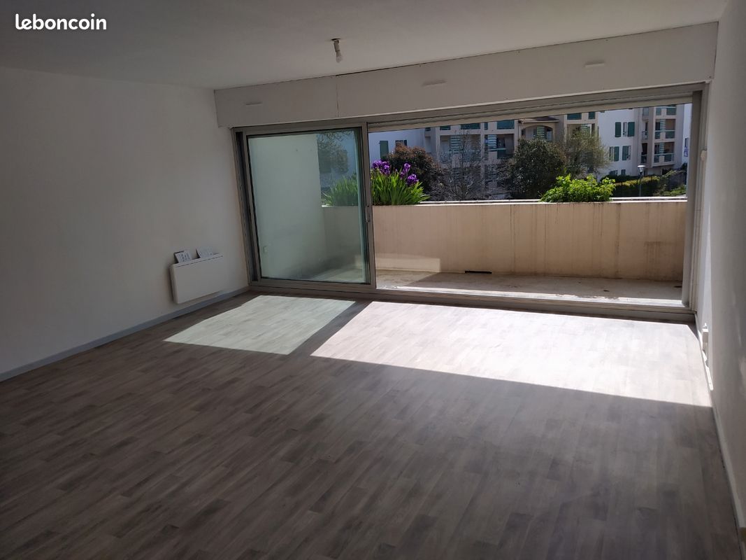 Appartement 4 pièces 82 m² · à Bagnols-sur-Cèze · 82 m² · 745 €/mois