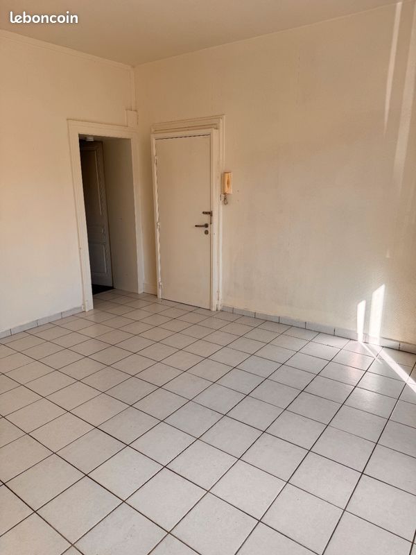 Appartement 1 pièce 30 m² · à Vesoul · 30 m² · 395 €/mois