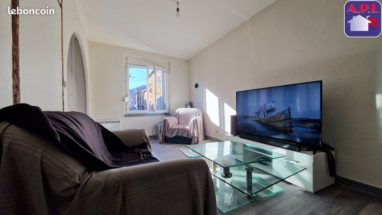 Immeuble 160 m² MONTREJEAU