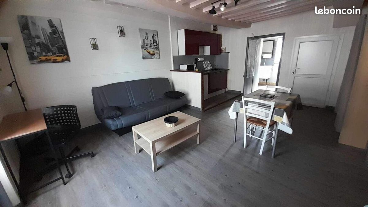 Appartement 1 pièce 28 m² · à Argentan · 28 m² · 332 €