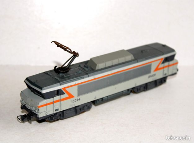 Locomotive électrique Jouef HO SNCF BB 12079 – État Très Bon – Testée Fonctionne