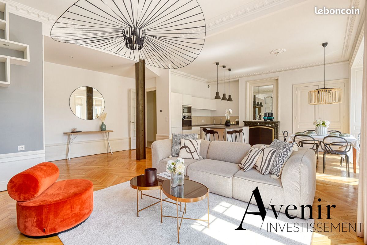 Appartement 5 pièces 141 m² · à Lyon · 141 m² · 790 000 €
