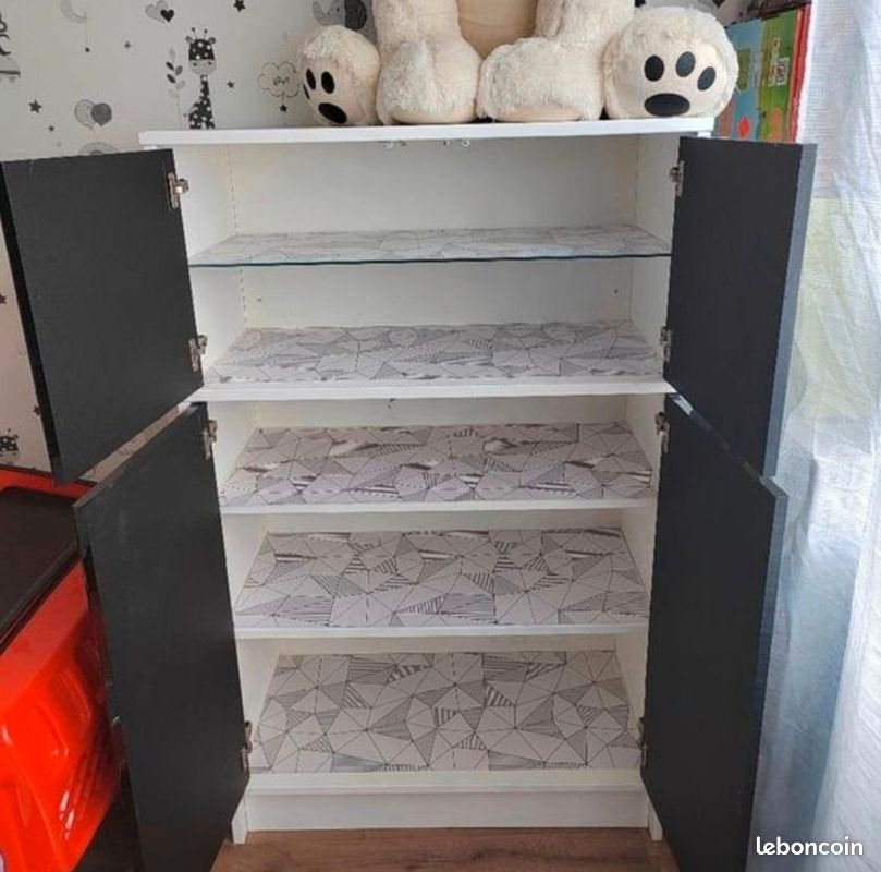 Meuble bois Blanc / Portes Laquées Noires (image 4)