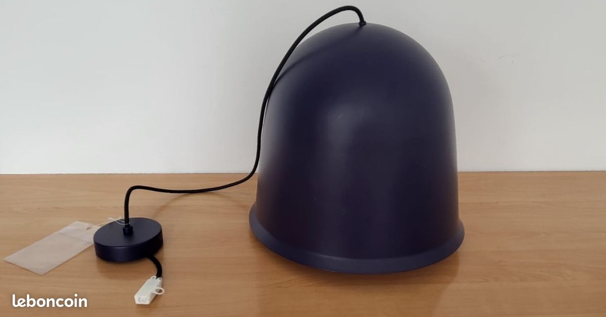 Suspension design sofia – metal bleu – habitat (image 1)