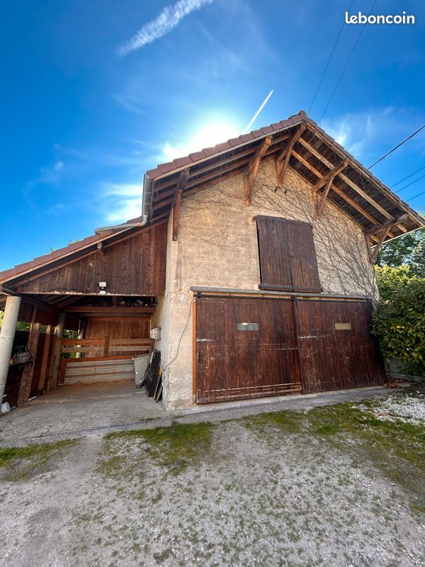 Maison 3 pièces 140 m² · à Fillière · 140 m² · 255 000 €