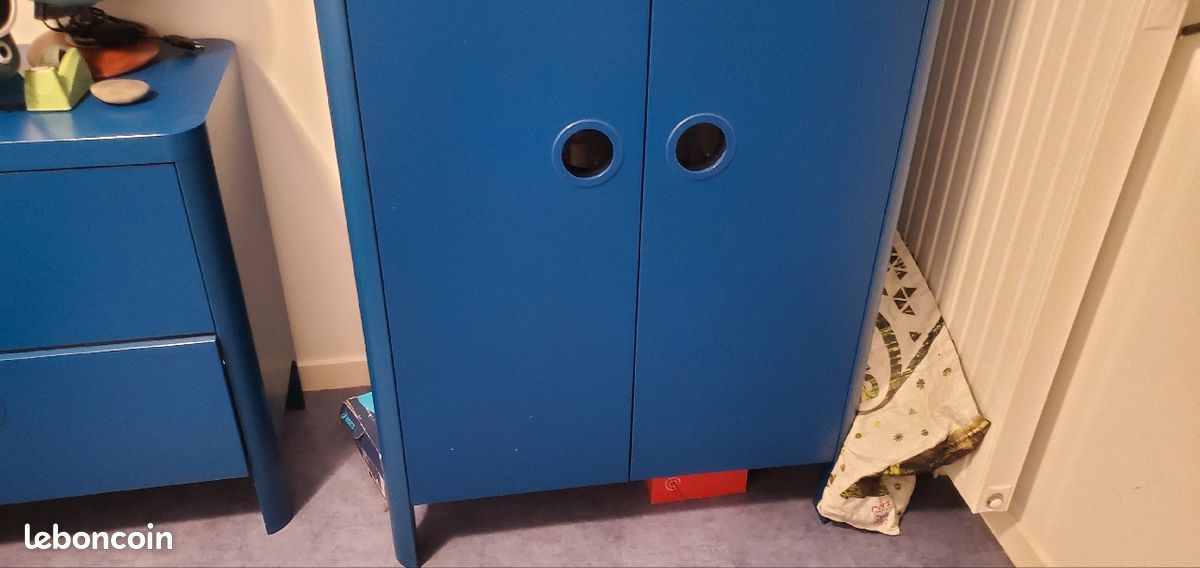Chambre Enfant Bleu: Lit, Armoire et Commode (image 13)