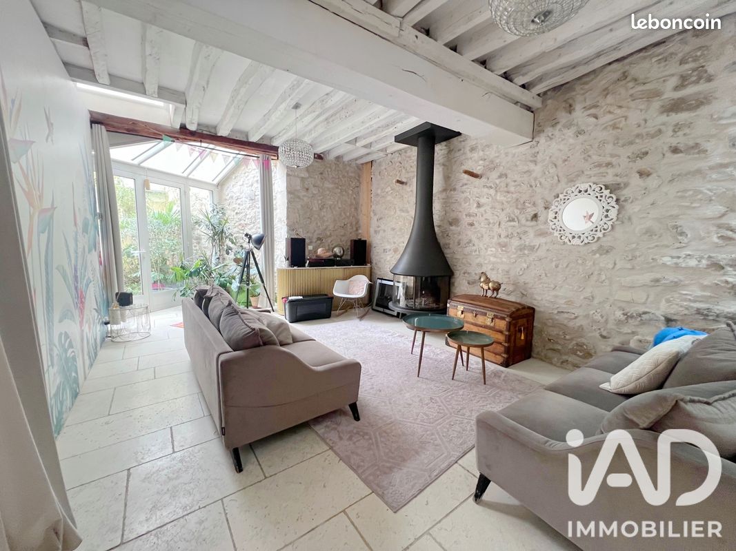 Maison 8 pièces 198 m² · à Conflans-Sainte-Honorine · 198 m² · 585 000 €