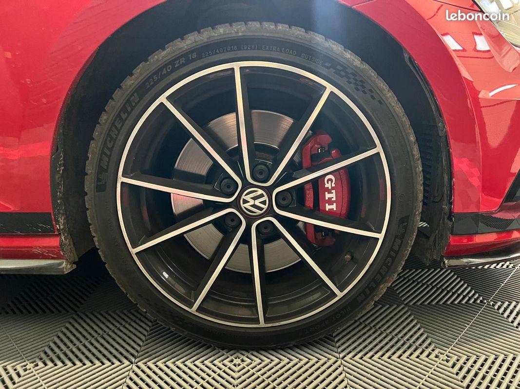 VOLKSWAGEN GOLF VII 2.0L TSI 265CH GTI Clubsport (image 37)