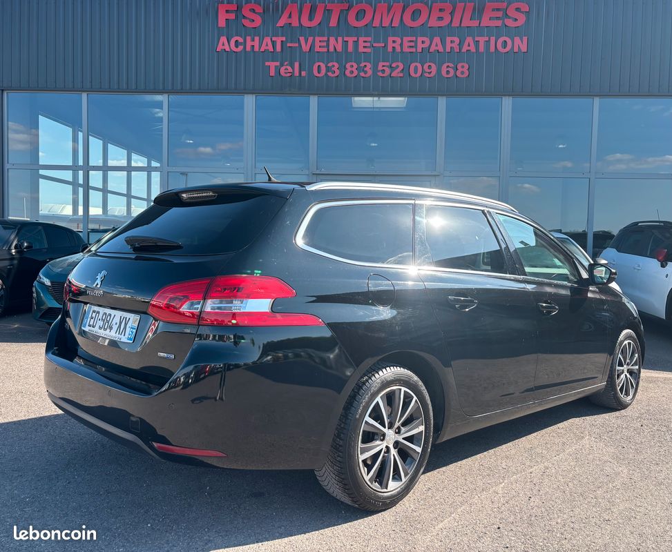 PEUGEOT 308 SW 1.6 HDi 120ch ALLURE / GPS / Caméra / Bluetooth / Toit panoramique / 2016 / 228 946kms (image 2)