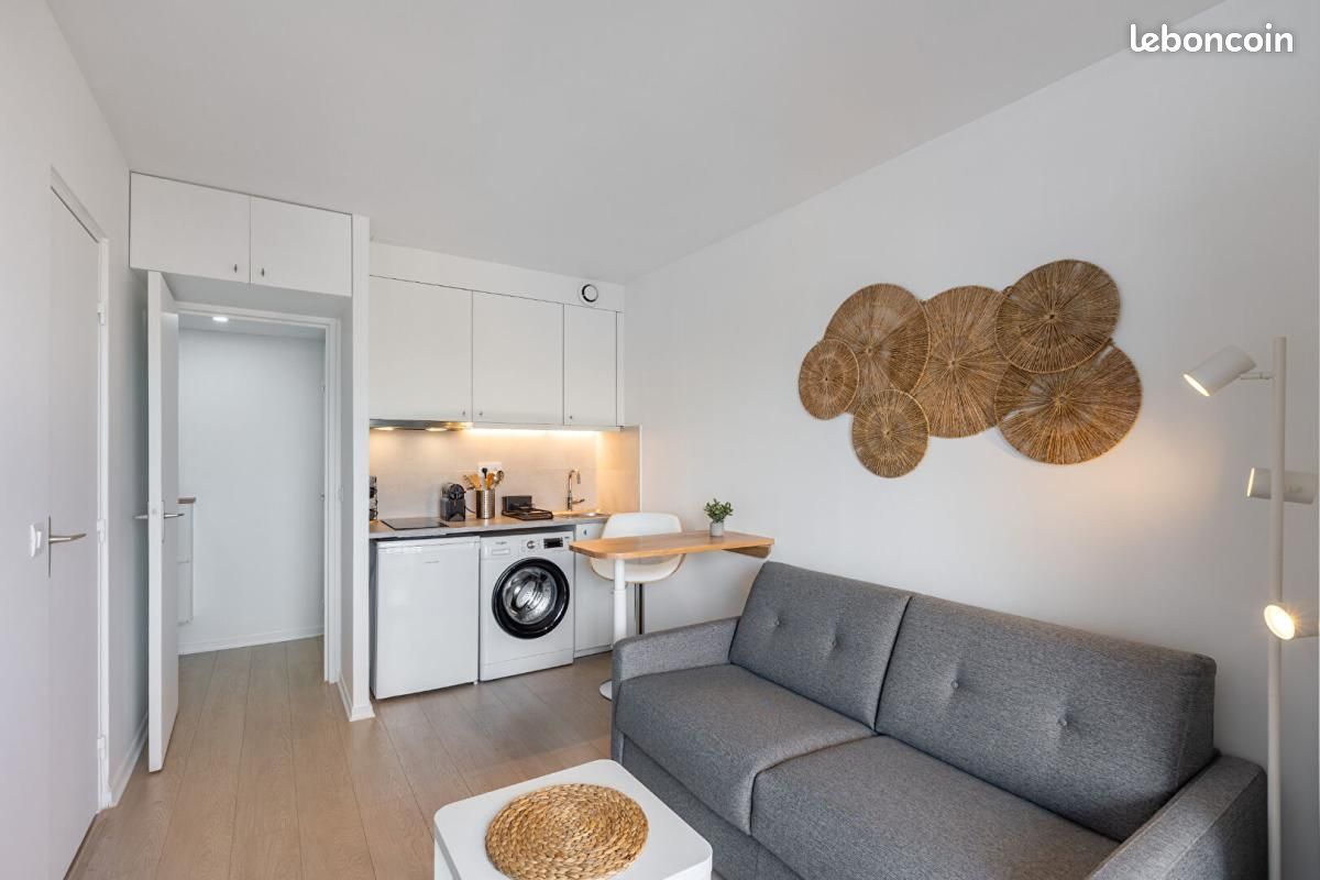 Appartement 1 pièce 17 m² · à Saint-Maurice · 17 m² · 900 €/mois