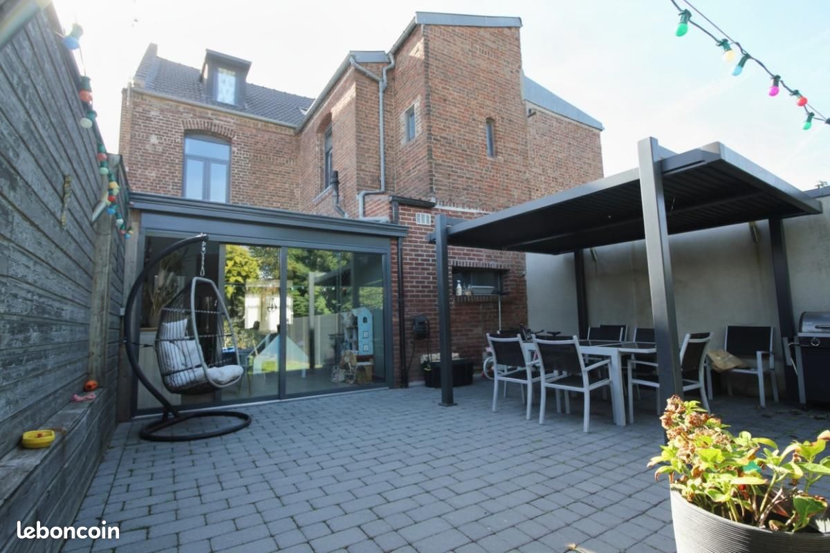 Maison 6 pièces 154 m² · à Cambrai · 154 m² · 267 750 €