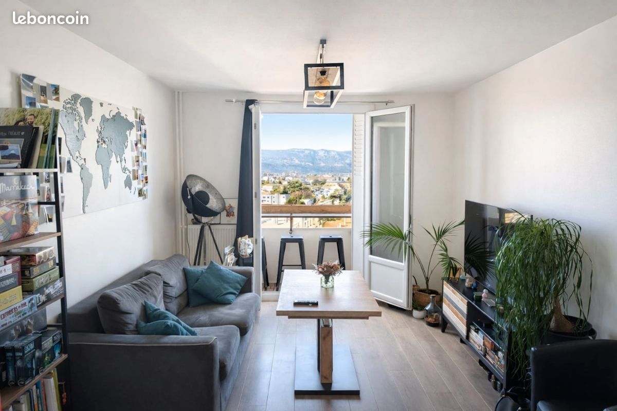 Appartement 3 pièces 61 m² · à Valence · 61 m² · 150 000 €