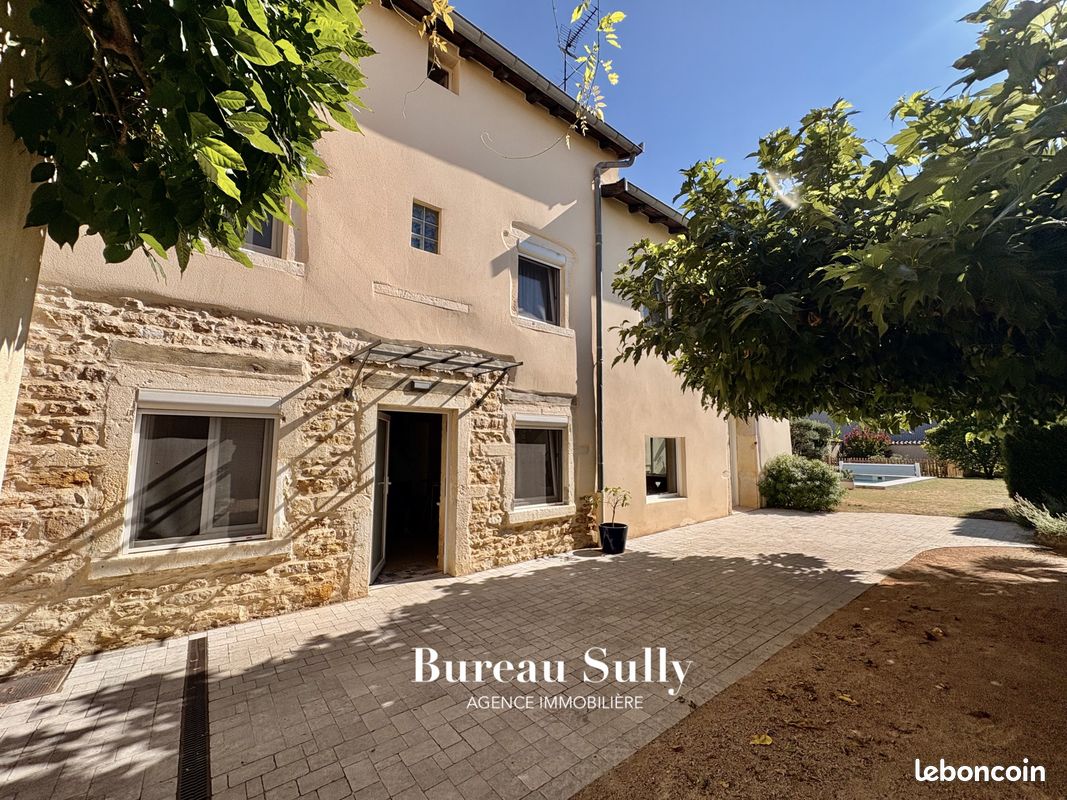 Maison 6 pièces 166 m² · à Arnas · 166 m² · 475 000 €