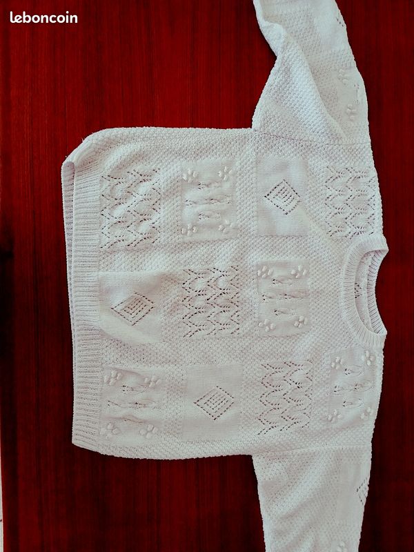 Pull fait main (image 1)