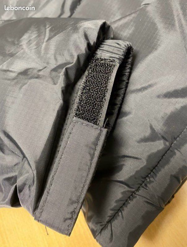 Doudoune tnf taille Xl homme noire (image 8)